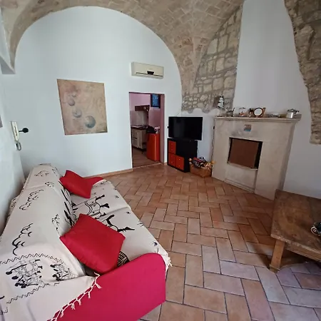 L'alberata * Tarquinia